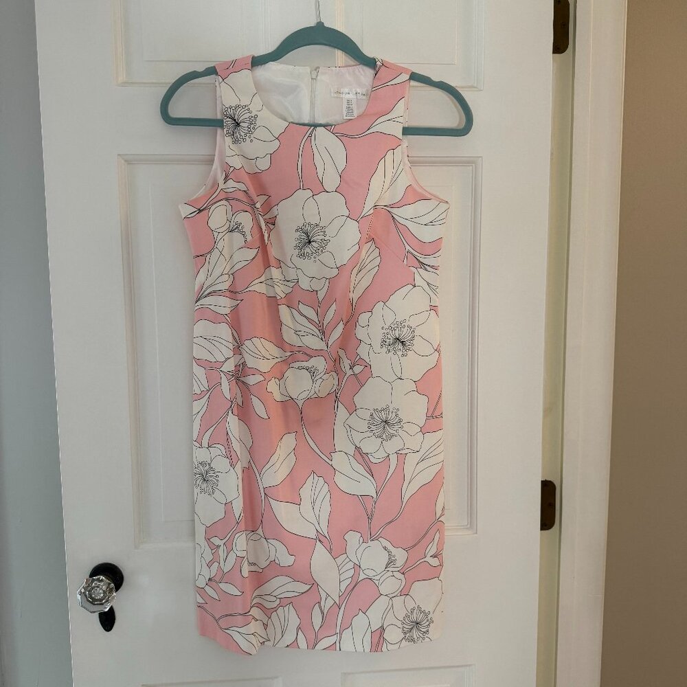 Pink and white floral shift dress by London Times